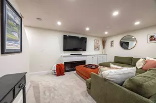 514 Oak St, Franklin, MA 02038 - Photo 23