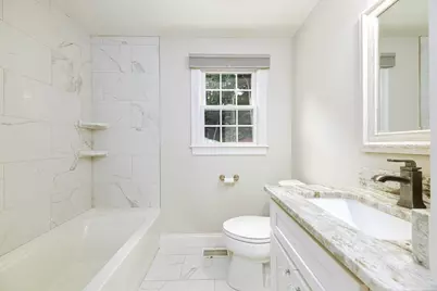 514 Oak St, Franklin, MA 02038 - Photo 9