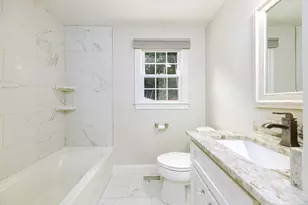 514 Oak St, Franklin, MA 02038 - Photo 9