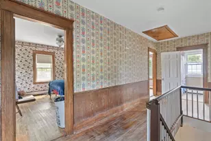 306 Pleasant St, Leicester, MA 01524 - Photo 25