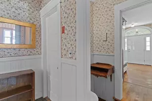 306 Pleasant St, Leicester, MA 01524 - Photo 29