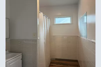 15 Groveland St #2nd fl, Springfield, MA 01108 - Photo 27