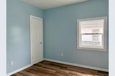 15 Groveland St #2nd fl, Springfield, MA 01108 - Photo 19