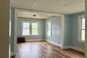 15 Groveland St, Springfield, MA 01108 - Photo 11