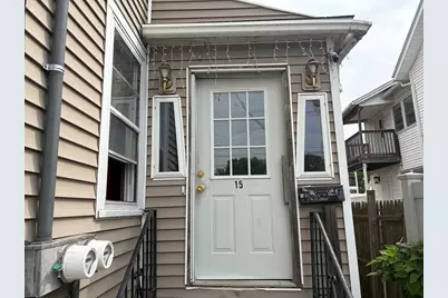 15 Groveland St #2nd fl, Springfield, MA 01108 - Photo 29