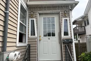 15 Groveland St, Springfield, MA 01108 - Photo 29