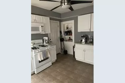 138 Vernal St #2L, Everett, MA 02149 - Photo 7