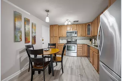A4 Colonial Dr #7, Andover, MA 01810 - Photo 9