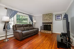 547 Elm St, Fitchburg, MA 01420 - Photo 5