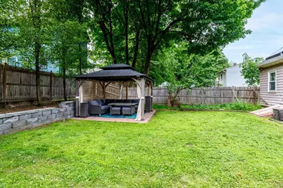 547 Elm St, Fitchburg, MA 01420 - Photo 31