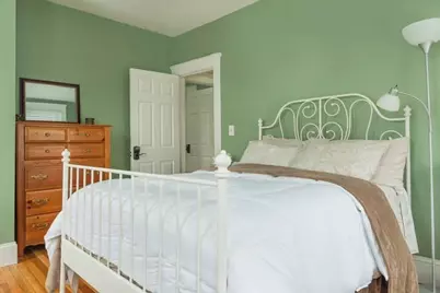 130 Sutherland Rd #5, Boston, MA 02135 - Photo 11