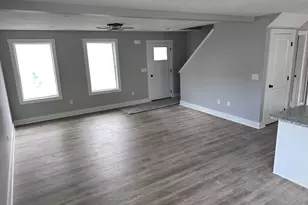 167 S Row Rd, Lunenburg, MA 01462 - Photo 11