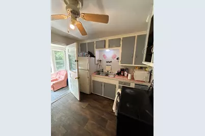 15 Liberty St, Southbridge, MA 01550 - Photo 9