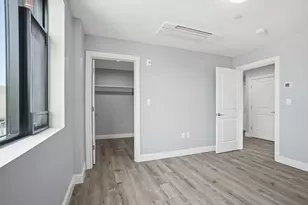 632 Centre St, Boston, MA 02139 - Photo 11