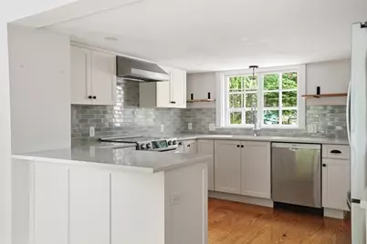 16 West St, Hingham, MA 02043 - Photo 5