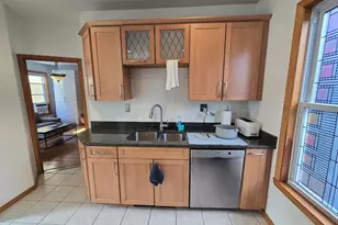 28 Bardwell St, Boston, MA 02130 - Photo 11