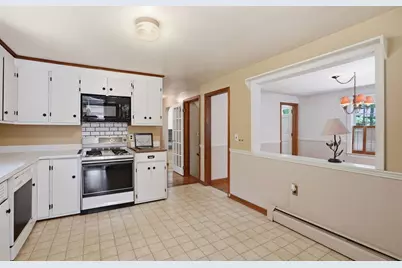 33 Cold Spring Rd, Westford, MA 01886 - Photo 9