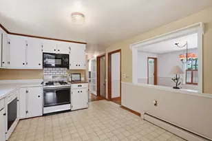 33 Cold Spring Rd, Westford, MA 01886 - Photo 9