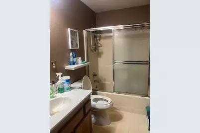 25 Amos Drive, Springfield, MA 01118 - Photo 11