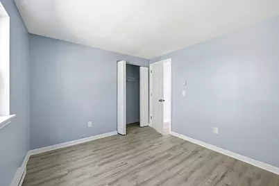 8 Maple Crest Cir #C, Holyoke, MA 01040 - Photo 9