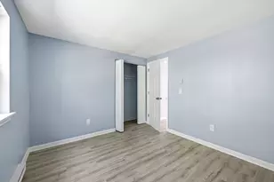 8 Maple Crest Cir, Holyoke, MA 01040 - Photo 9