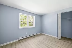 8 Maple Crest Cir, Holyoke, MA 01040 - Photo 7
