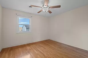 135 Vale St, Fall River, MA 02724 - Photo 25