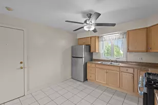 135 Vale St, Fall River, MA 02724 - Photo 13