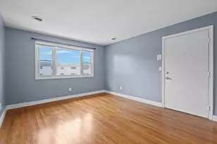 135 Vale St, Fall River, MA 02724 - Photo 13
