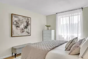 197 Kent St, Brookline, MA 02446 - Photo 11
