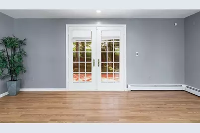 30 Benham St, Haverhill, MA 01830 - Photo 15