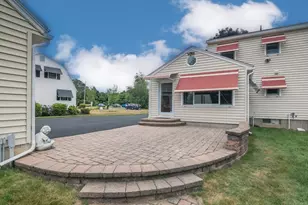 7 Darby Dr, Westfield, MA 01085 - Photo 9