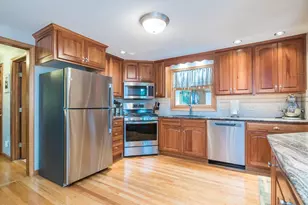 7 Darby Dr, Westfield, MA 01085 - Photo 11