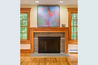 2 Eastwood Dr, Southampton, MA 01073 - Photo 9