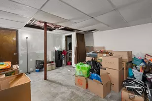 340 Dale St, Chicopee, MA 01013 - Photo 19