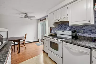 340 Dale St #H, Chicopee, MA 01013 - Photo 5