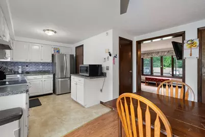 340 Dale St #H, Chicopee, MA 01013 - Photo 7