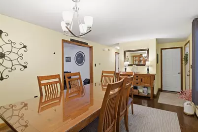 51 Briarcliff St, Springfield, MA 01128 - Photo 7