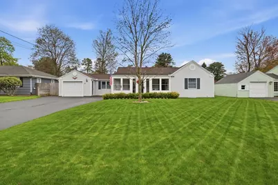 51 Briarcliff St, Springfield, MA 01128 - Photo 1