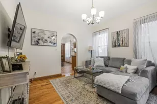 422 Hanover, Boston, MA 02113 - Photo 3