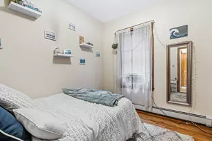422 Hanover, Boston, MA 02113 - Photo 11
