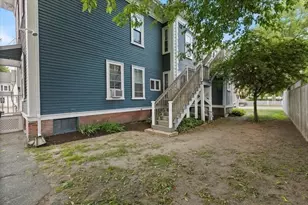 23 Poplar St, Danvers, MA 01923 - Photo 35