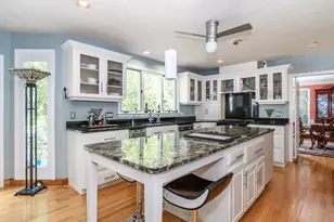 40 Grand Hill Dr, Dover, MA 02030 - Photo 5