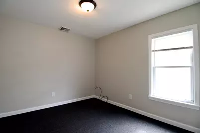 56-58 Grattan St, Chicopee, MA 01020 - Photo 21