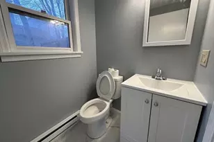 20-8 Rice Ln, Worcester, MA 01604 - Photo 9