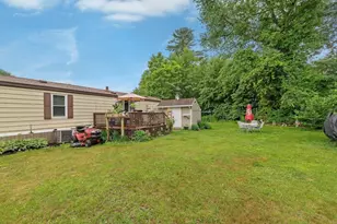 147 Pine Ave, Sturbridge, MA 01566 - Photo 25