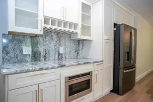 12 Walden Ct, Leominster, MA 01453 - Photo 1
