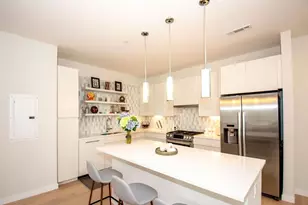 45 W Third St, Boston, MA 02127 - Photo 7