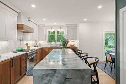 8 Bates Ct, Dedham, MA 02026 - Photo 7