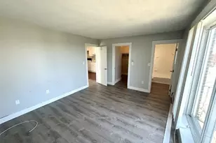 2 Meacham St, Somerville, MA 02145 - Photo 5